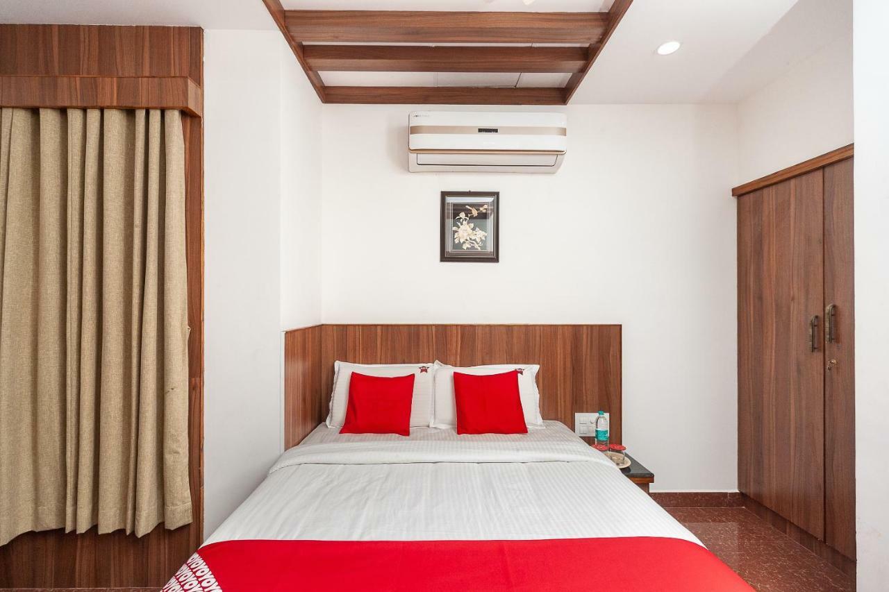 Oyo 29859 Rds Guest House Ambur Exteriér fotografie